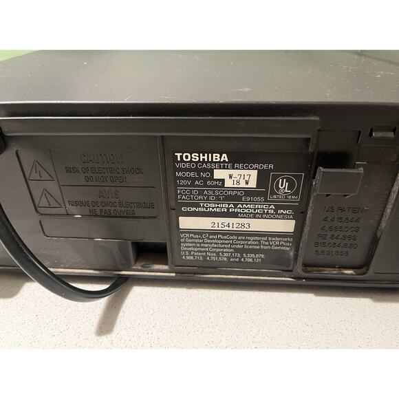 TOSHIBA W-714 VHS VCR Player *Remote Not Included* Works Great! Free Shipping! - Picture 7 of 8